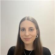 Estudiante de Ade y Marketing da clases particulares de economía